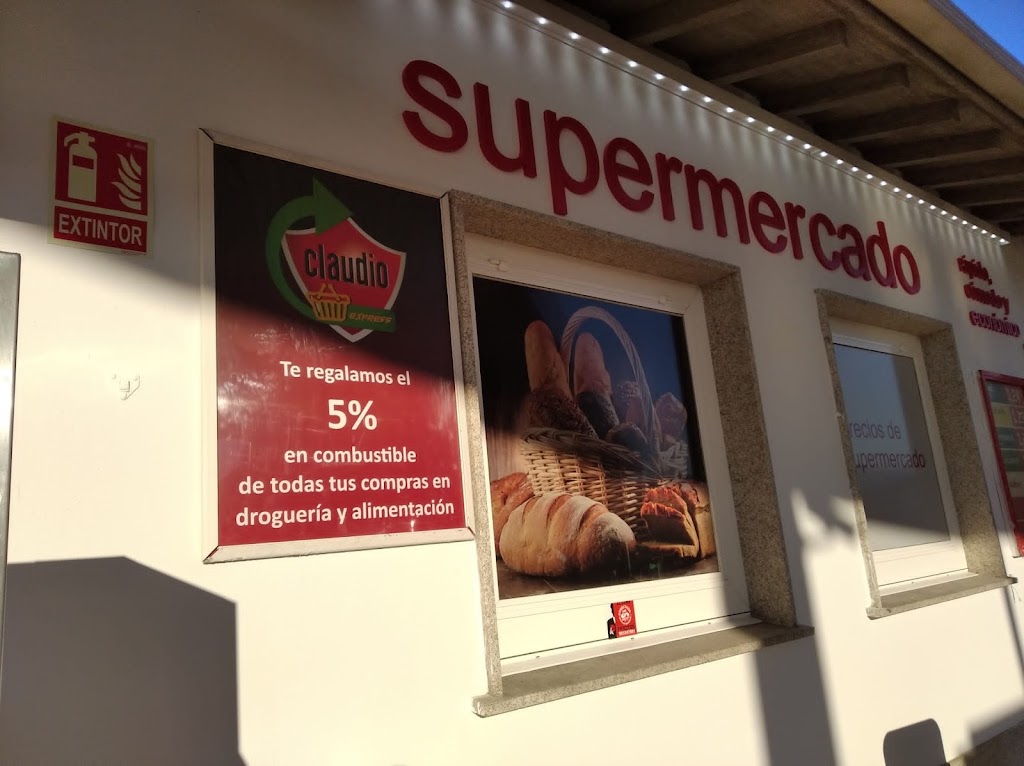 Petrocash Ferrol — Exterior