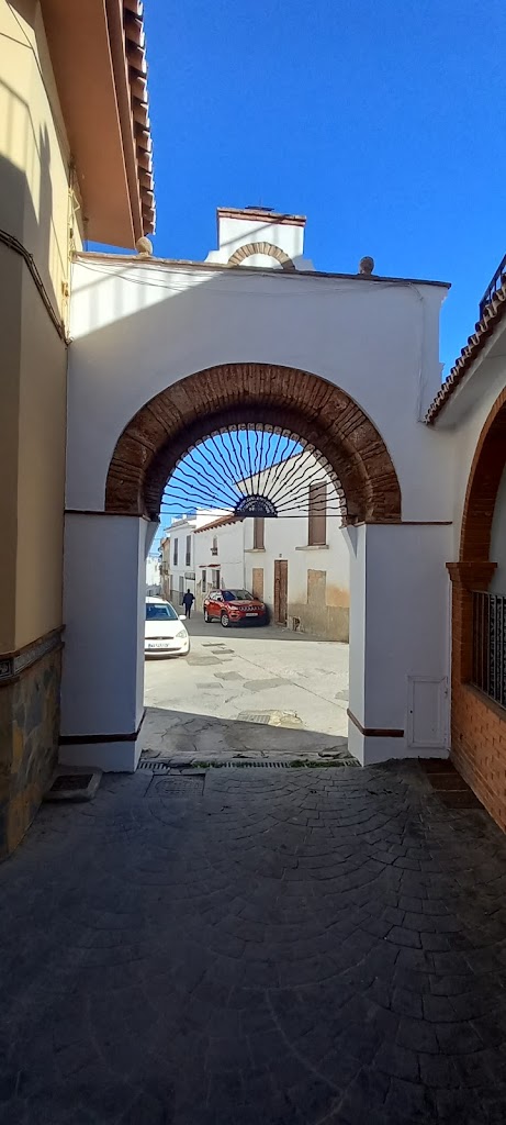 Porton de San Rafael