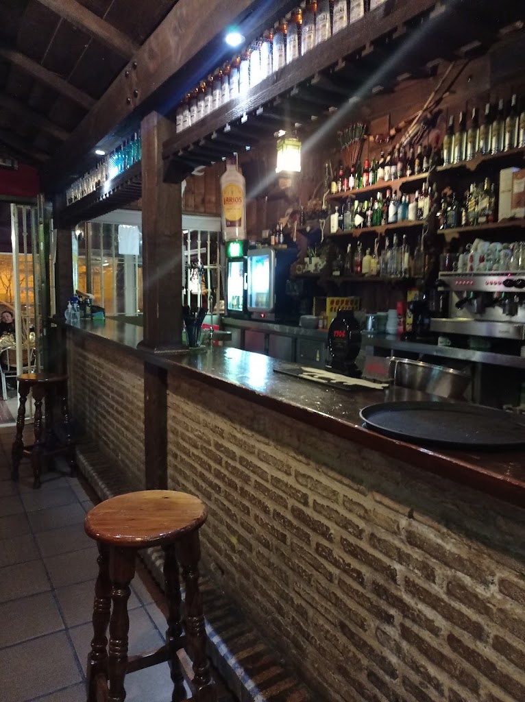 Cafe Reky — Ambiente