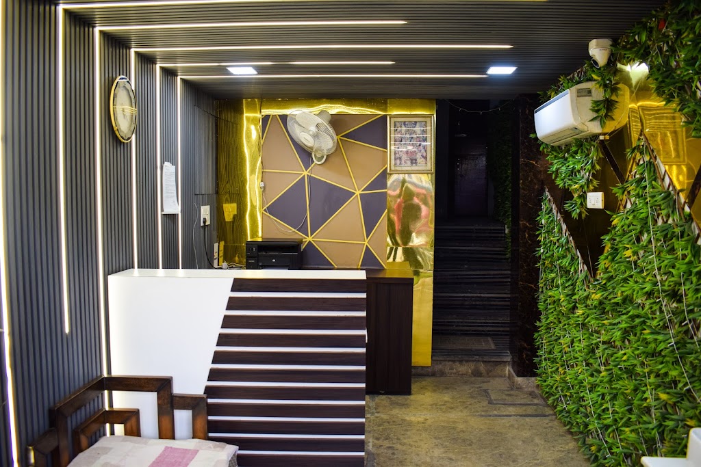 Jailok Hotel