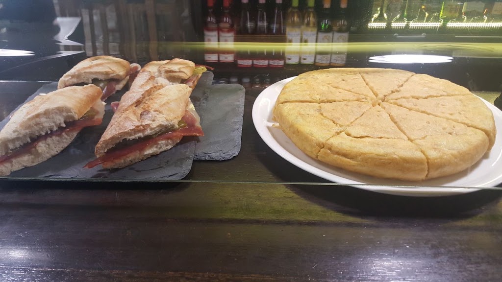 PIKO.TEO BAR-TABERNA — Comida y bebida