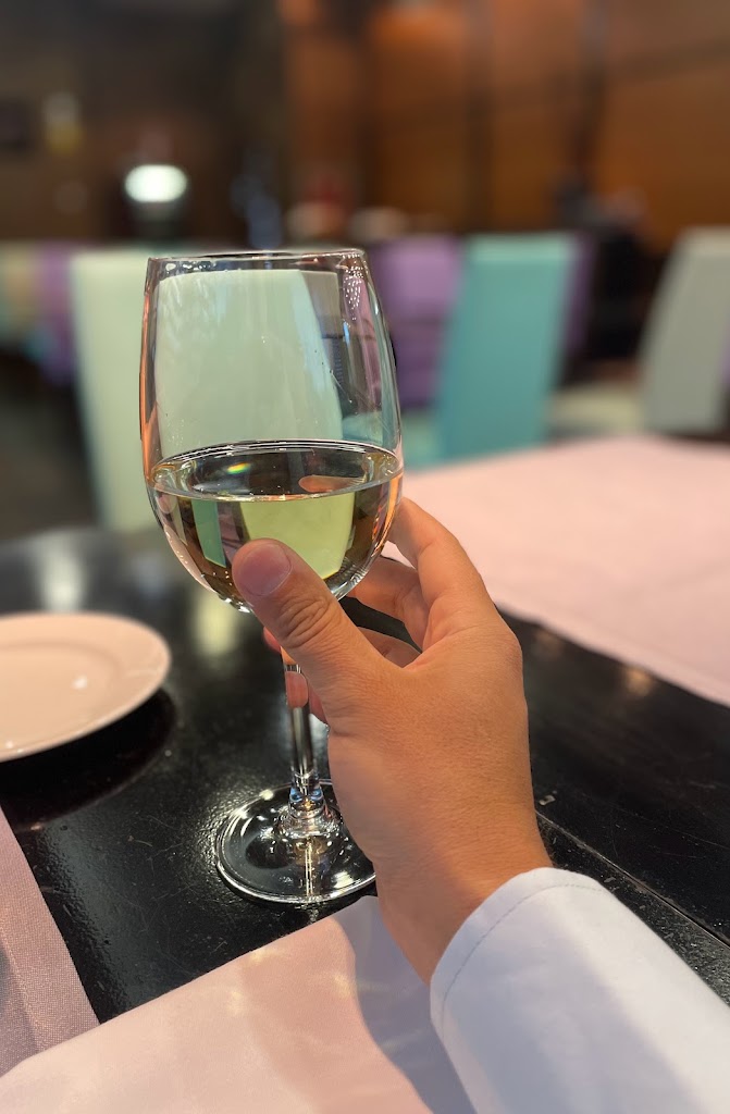 Restaurante Artium — Vino
