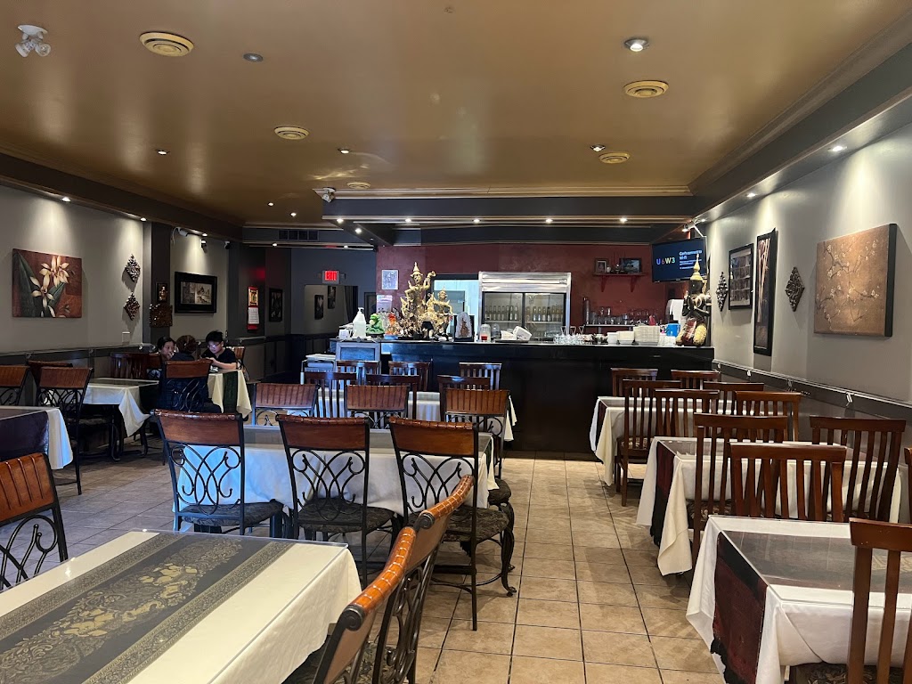 Boualouang in Edmonton