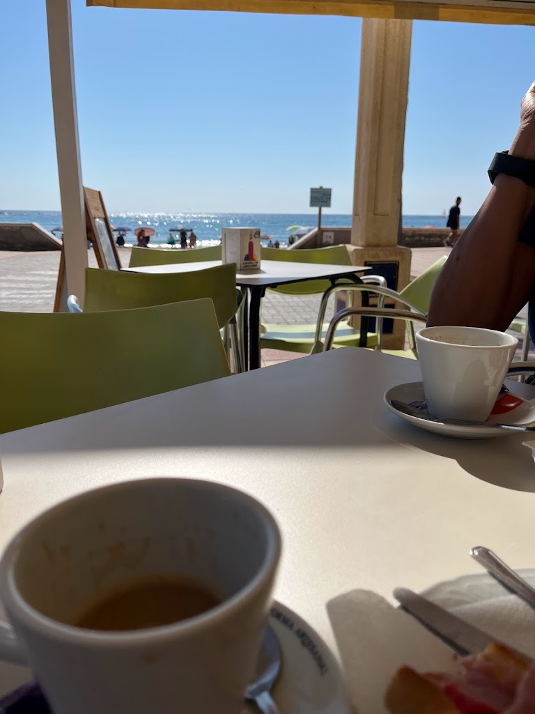 Cafeteria El Blanquet — Cafe