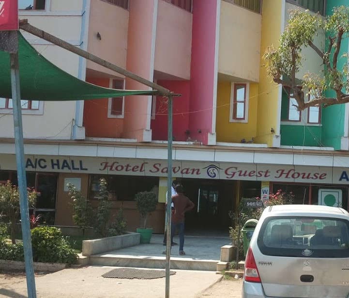 Hotel Savan