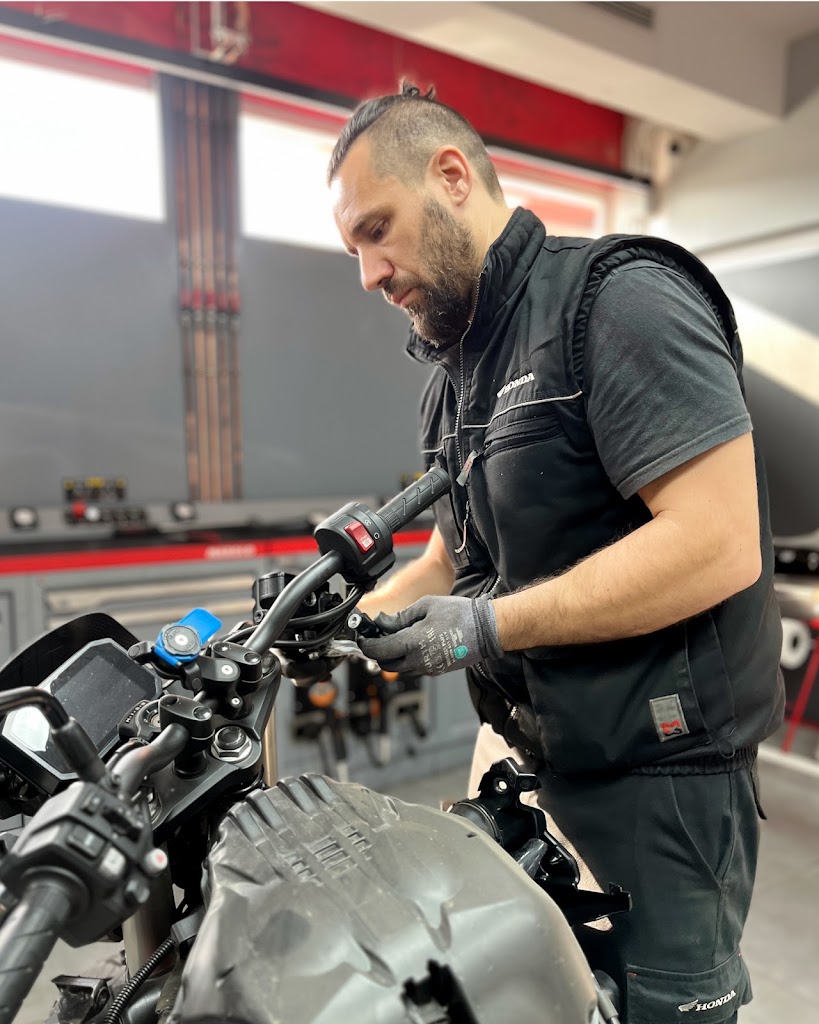 Motor Center MM Honda -Taller — Del propietario