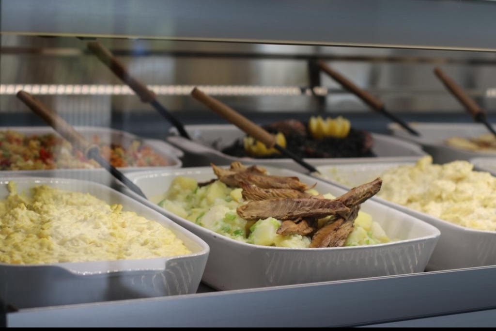 La Cocina De Alambique — Comida y bebida