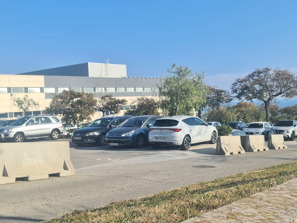 Aparcamiento Les Valls Gratuito Hospital de Mataro