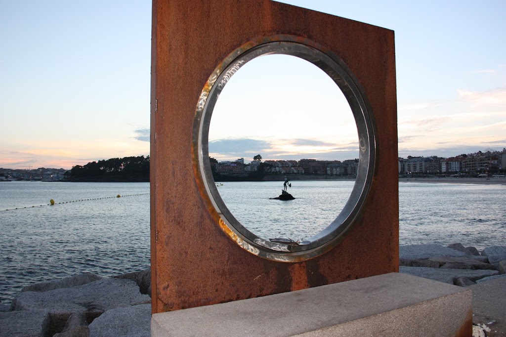 Escultura "A Madama de Silgar"