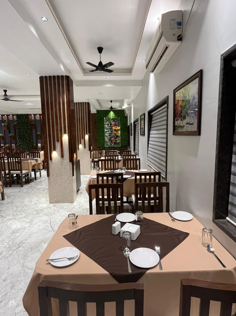 Gokul Restaurant And Rooms