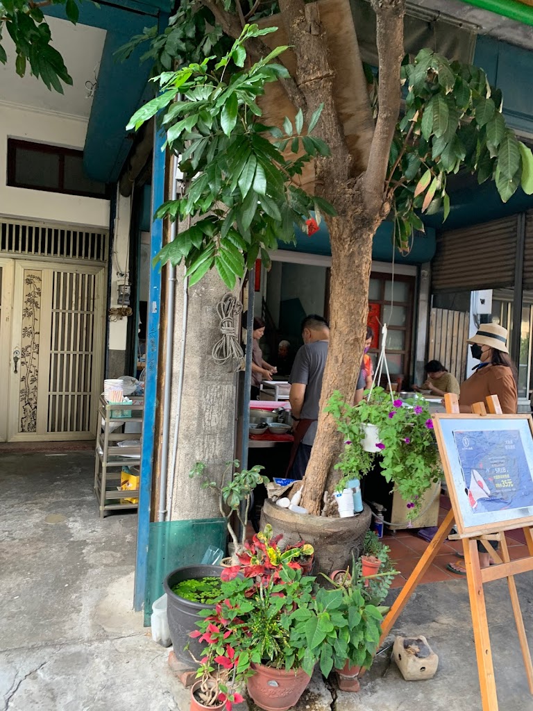 合作街大麵羹 的照片