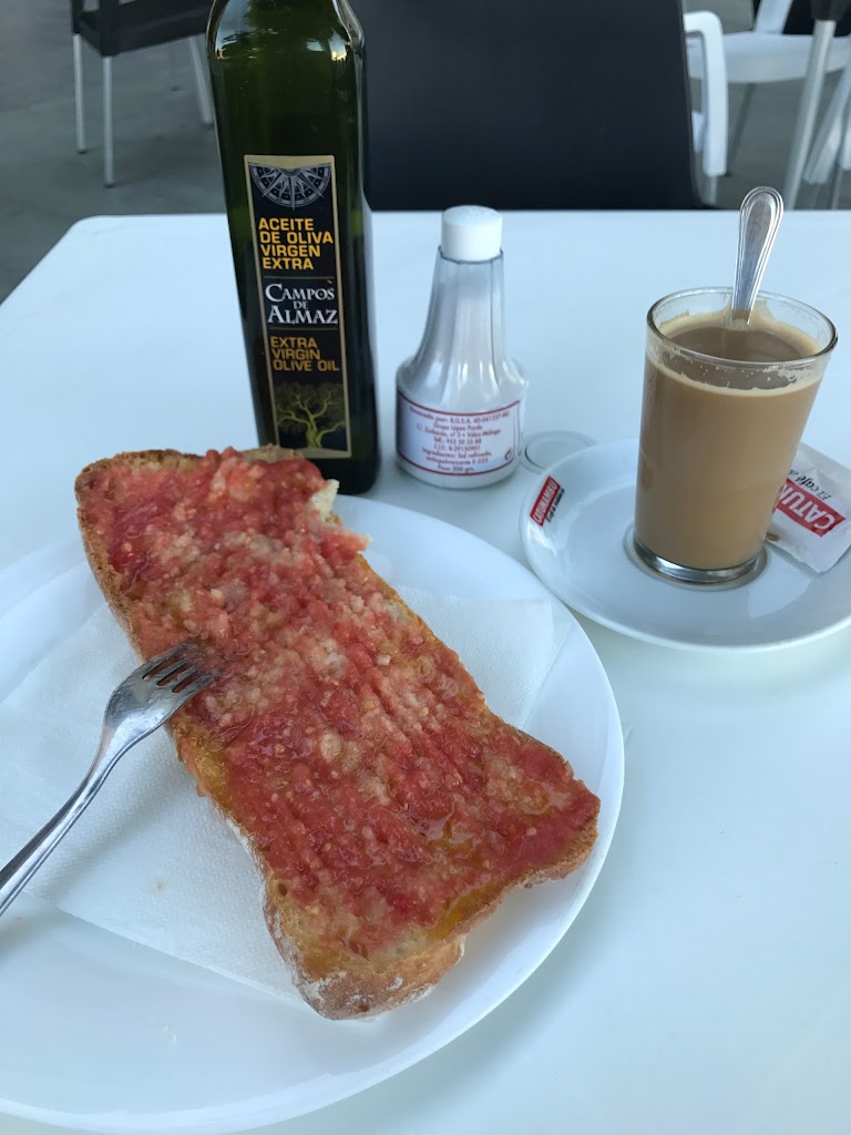 Bar La Era — Comida y bebida