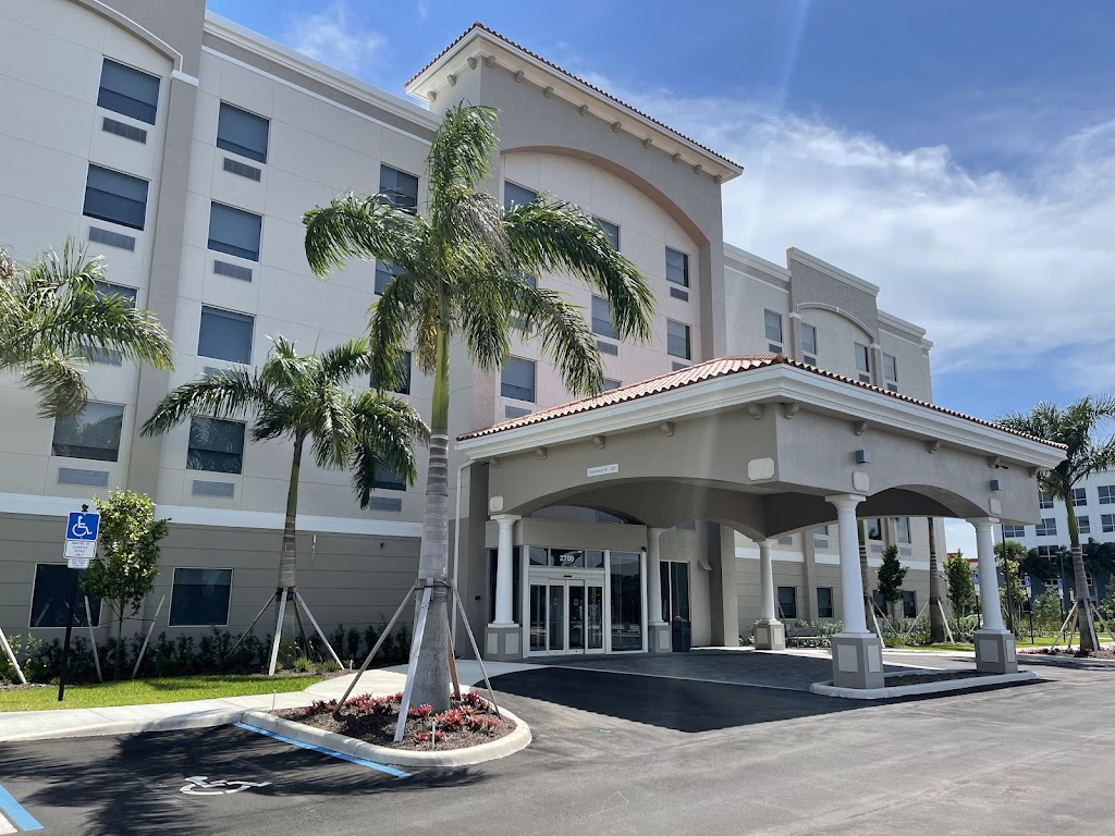 Holiday Inn Express & Suites Miramar