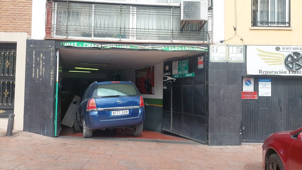 GRUPO SISALIMA, S.L Taller MAS AUTO.