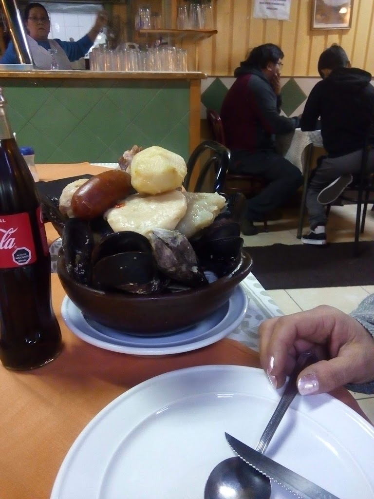 Comida y bebida