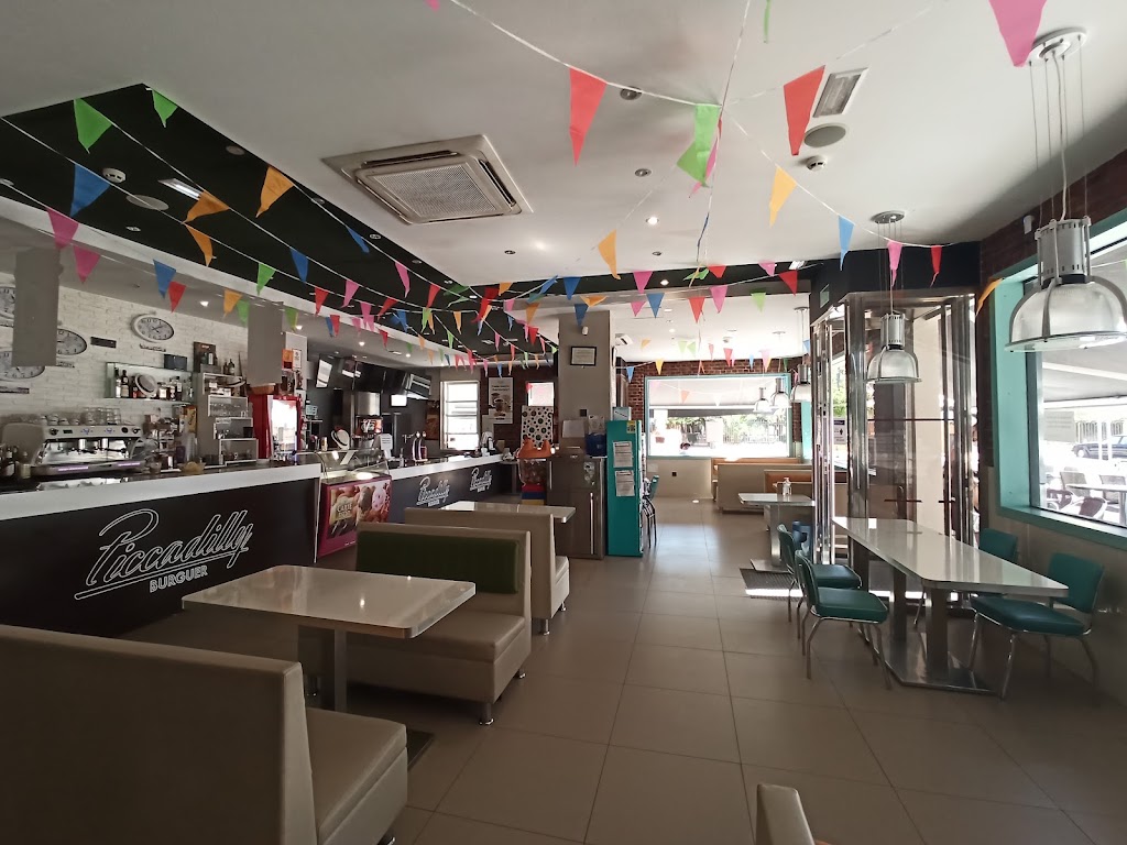 Piccadilly Burger — Ambiente