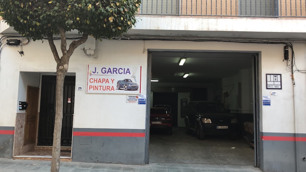 J. Garcia Chapa Y Pintura — Exterior