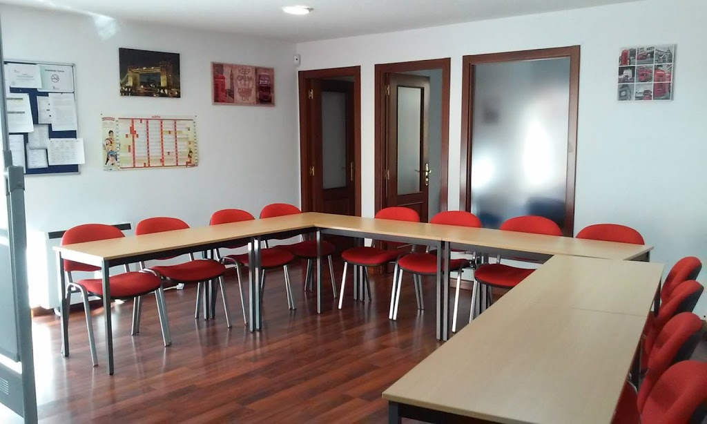 First English Centre (Examenes Cambridge por libre)