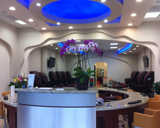 Lux Nail Spa Main Image