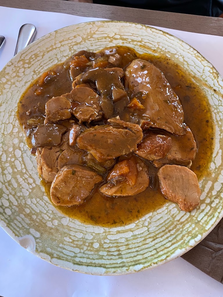 Los Cuatro Caminos Bar — Comida y bebida