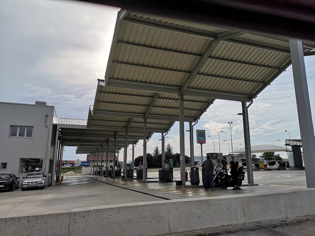 Gasolinera MG Talluntxe