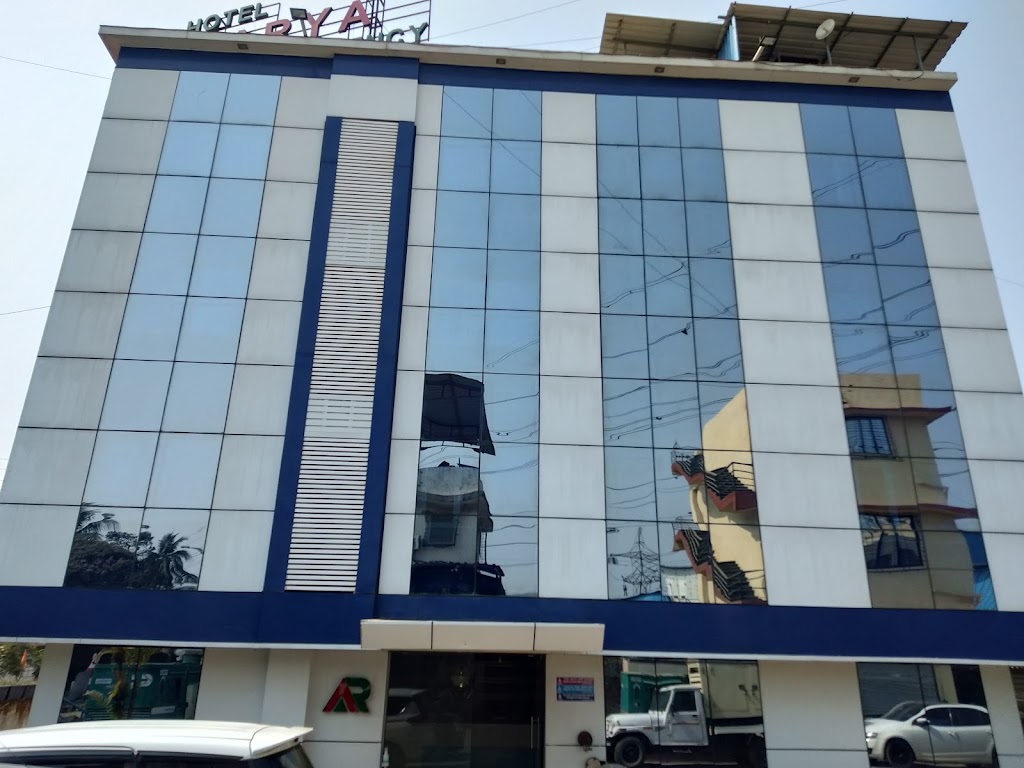 Hotel Arya Residency
