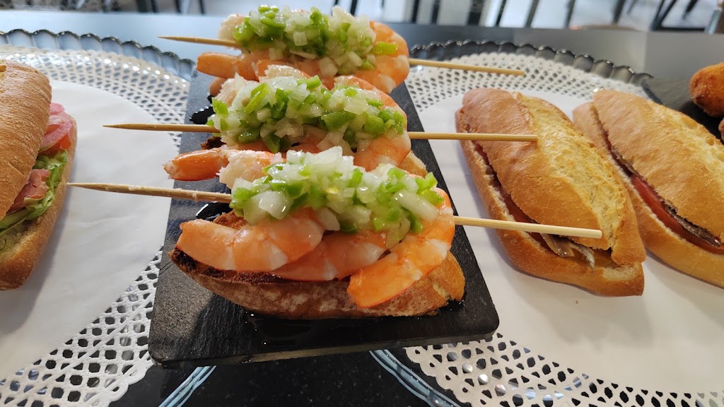 SOL Y SOMBRA CAFE BAR — Mas recientes