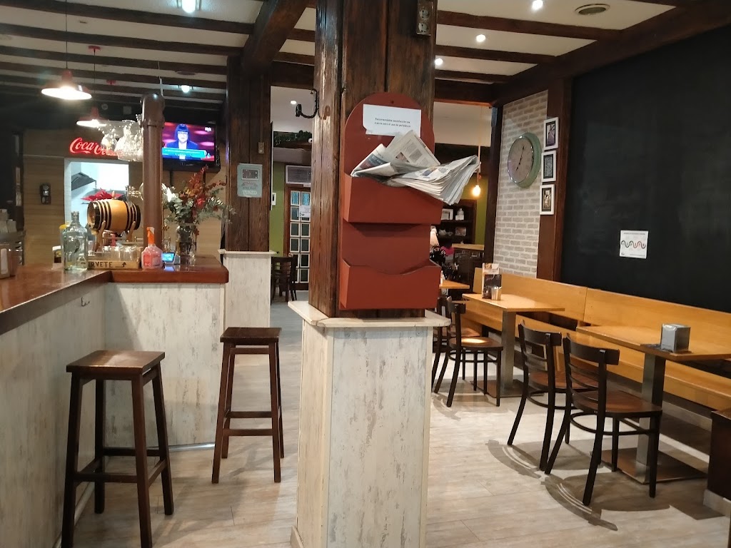 Tapukas cafe-bar — Ambiente