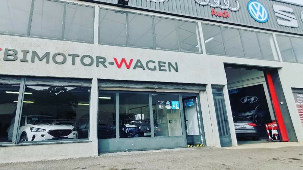 Castrol Service Taller mecanico Ibimotor-Wagen (Especialistas en coches del Grupo Volkswagen) — Exterior