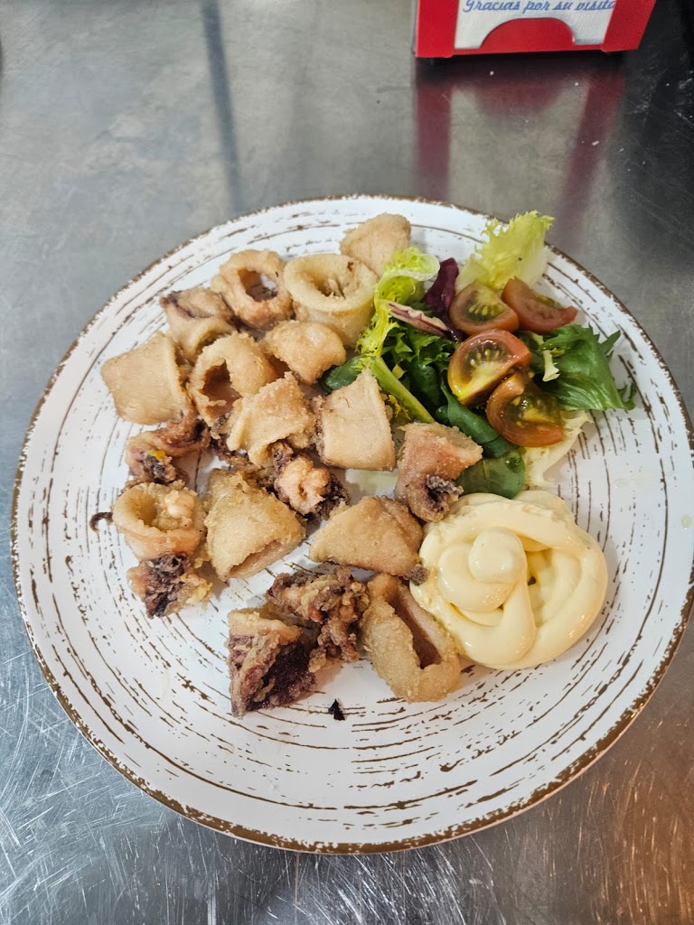 El rincon de Lola — Comida y bebida