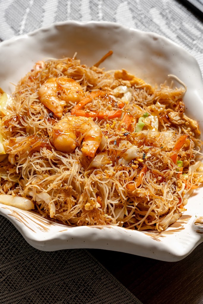 Restaurante Oriental Tama — Comida y bebida