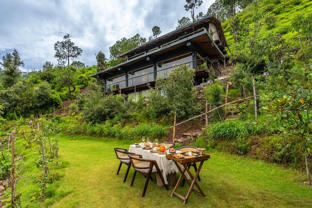Stayvista At Leopard S Creek Luxury Villa With Private Pool In Kasauli