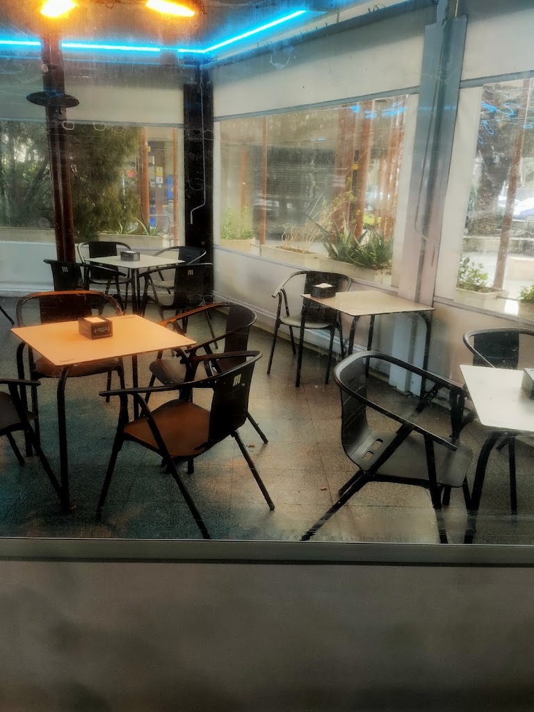 Cafeteria Bar Moka — Ambiente