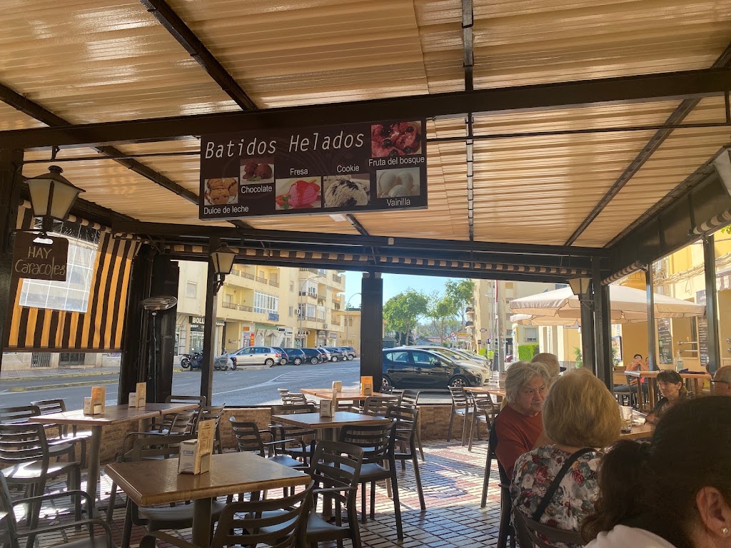 Cafeteria La Ponderosa — Ambiente