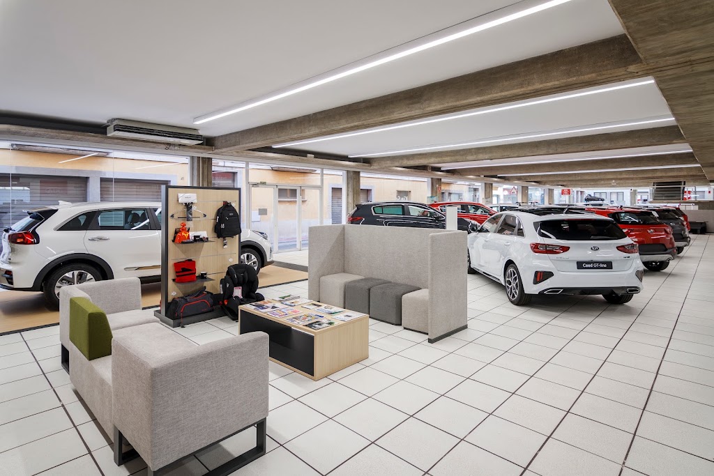 KIA Empor Speed Concesionario Oficial — Interior