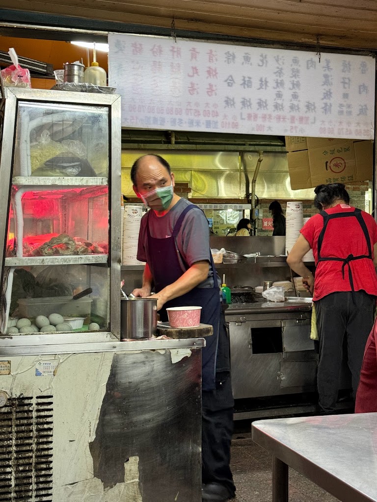 發哥魷魚羹麵店 的照片