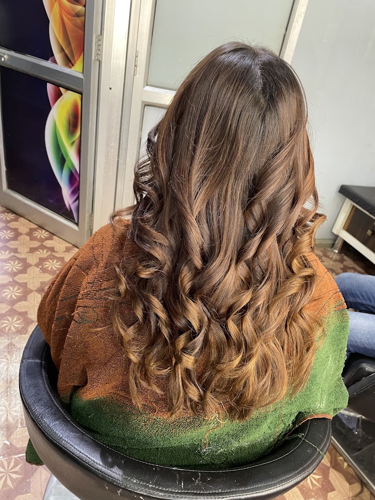 New Looks The Unisex Salon Academy