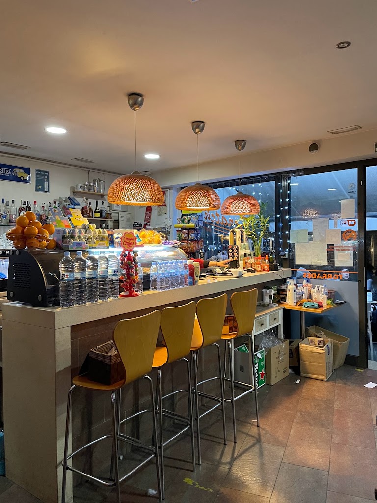 Scratch Bar — Ambiente