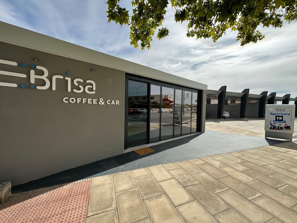 Brisa Coffee & Car - Lavadero de coches