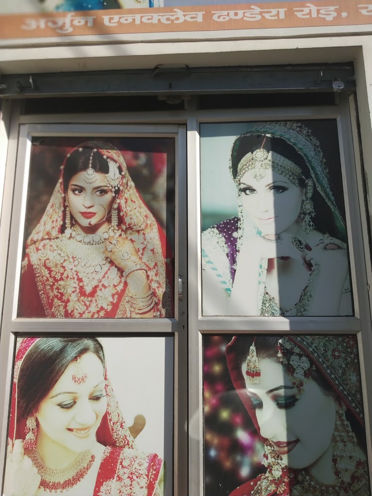 Manvi Beauty Parlour