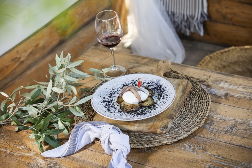Il Cortile - La Canada — Comida y bebida