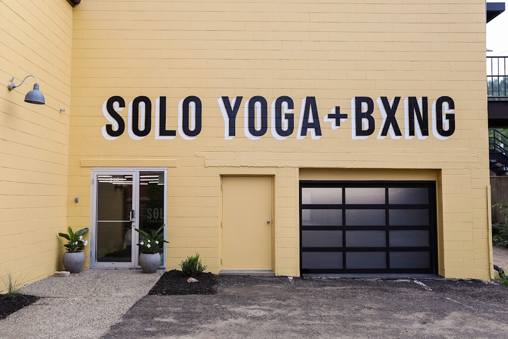  SOLO YOGA + BXNG