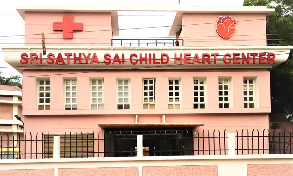 Dr. Sri Sathya Sai Child Heart Center Pediatric Cardiologist Dr Ravi Ranjan Tripathi Indore