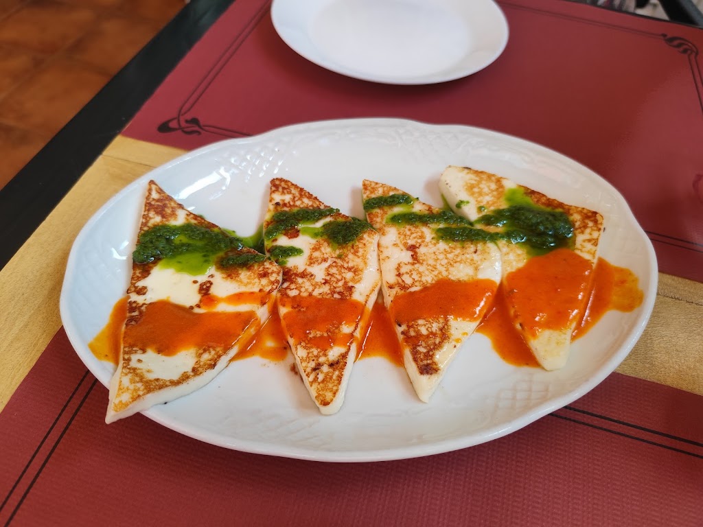 Restaurante la Herreria del Espinal — Comida y bebida