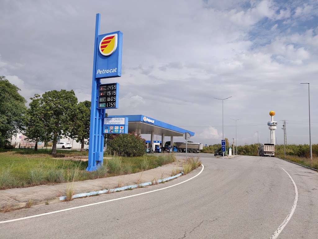Petrocat - Estacion de Servicio — Estacion de servicio