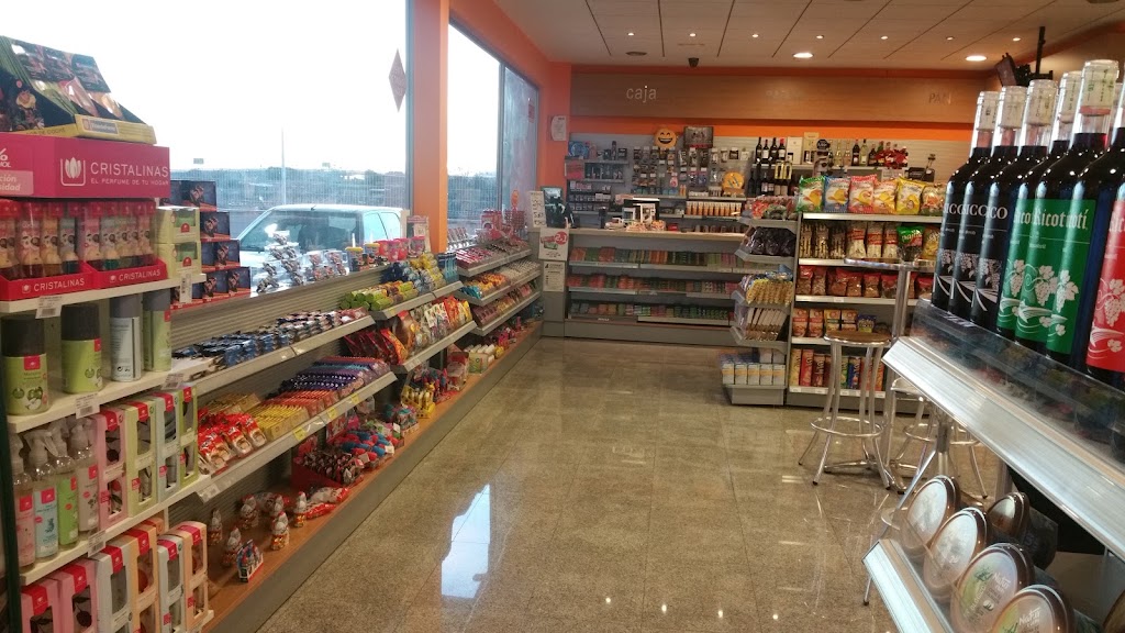 Estacion de Servicio Repsol — Interior
