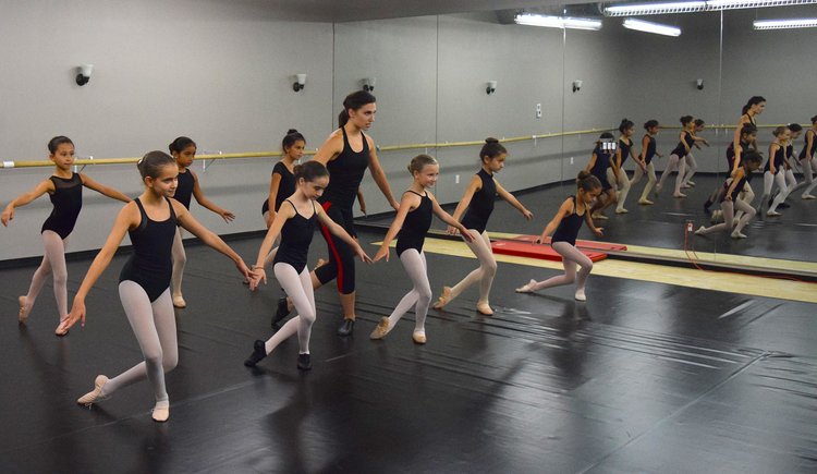  Miami Dance Collective