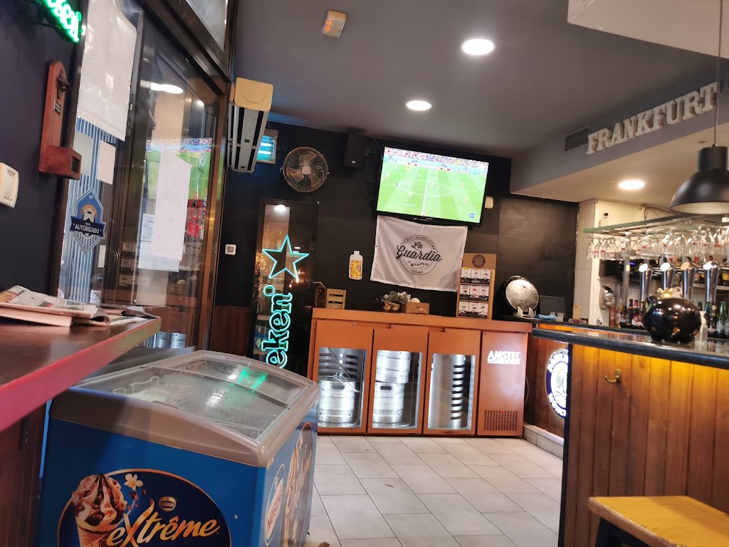 Frankfurt La Guardia Martorell — Ambiente
