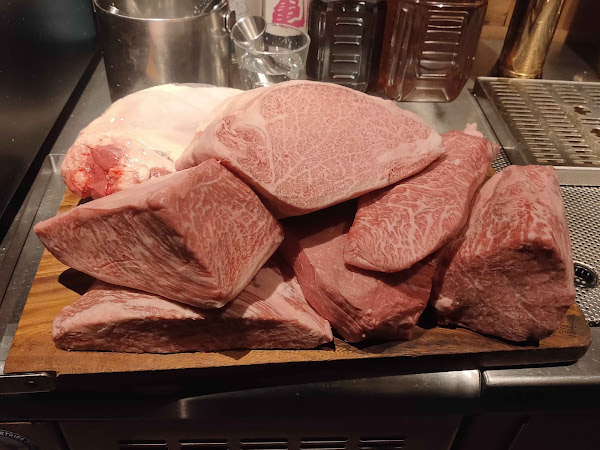 炭火焼ホルモン-ぐう-本店 도쿄역 맛집