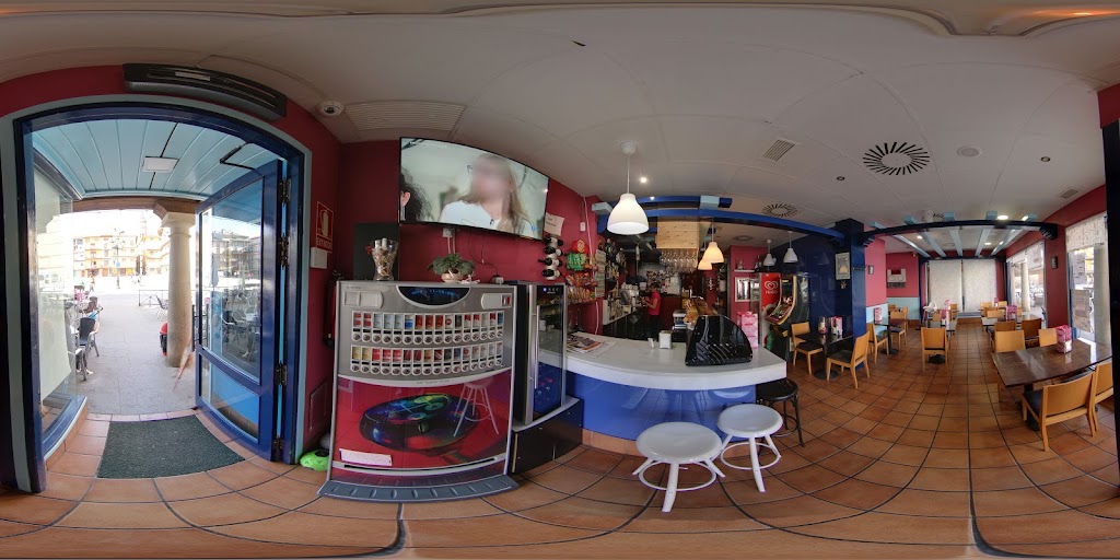 Bar El Pescadito Frito — Ambiente